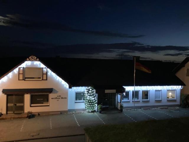 Bed & Breakfast Weisser Stein Schmallenberg Bagian luar foto